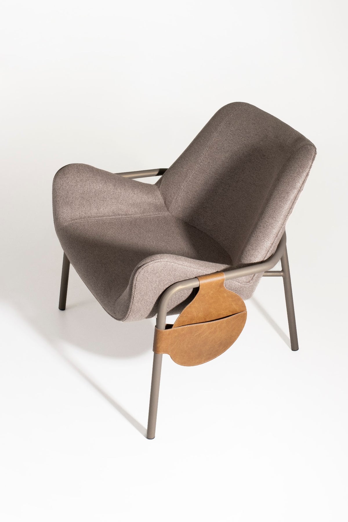 Poltrona Joa – vista lateral
