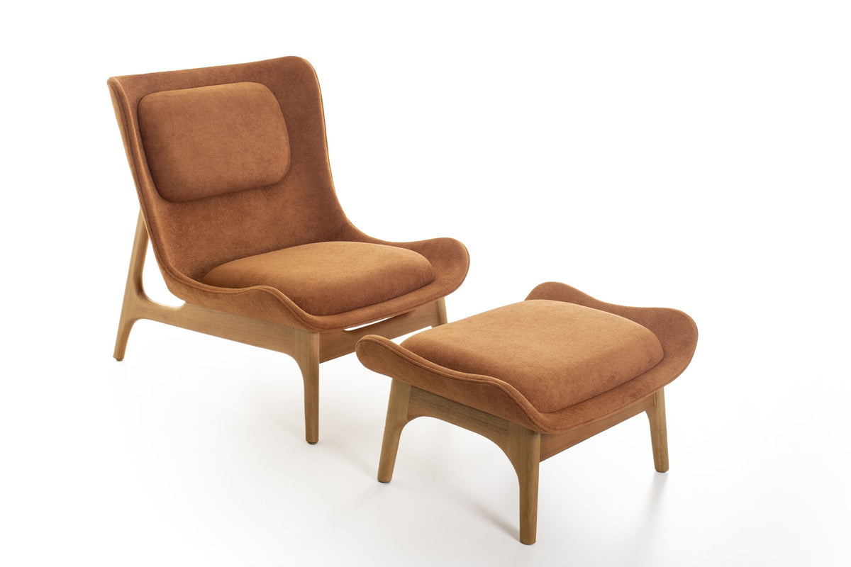 Poltrona Valensole com Puff – vista lateral