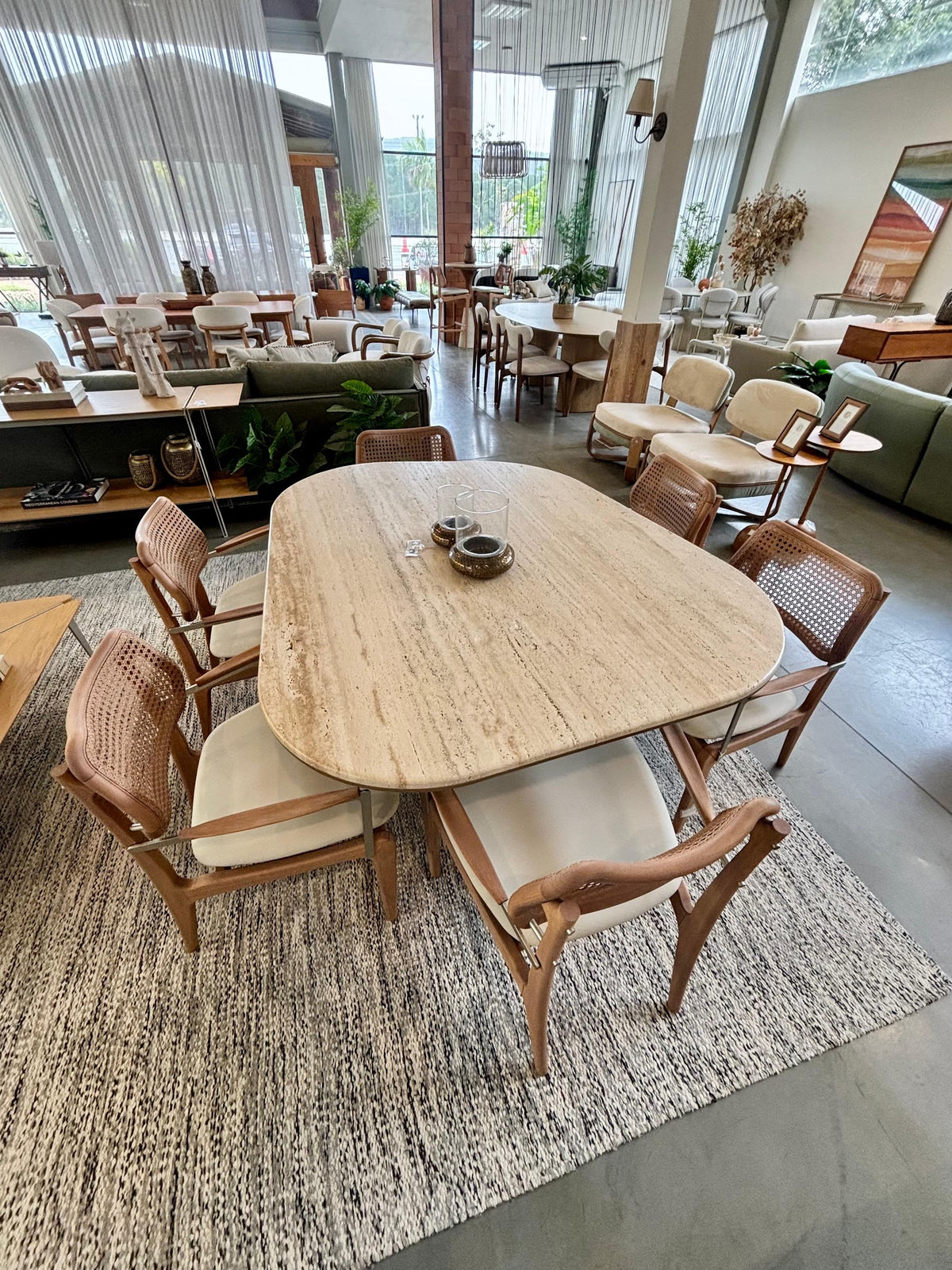 Mesa de Jantar Orgânica Fiona – foto 6