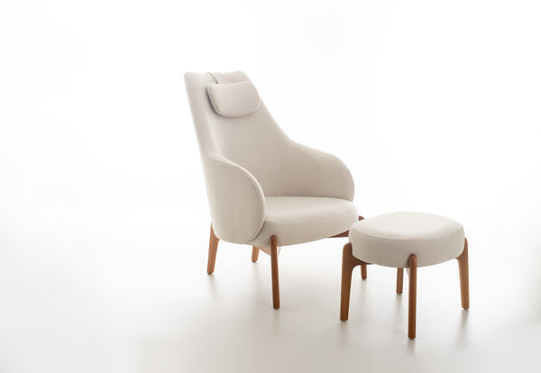 Poltrona Colinas com Puff – vista frontal