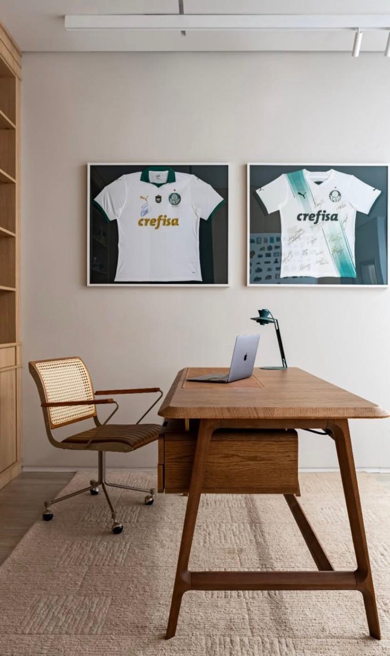Cadeira Office Falx Tela e Estofada – escritório