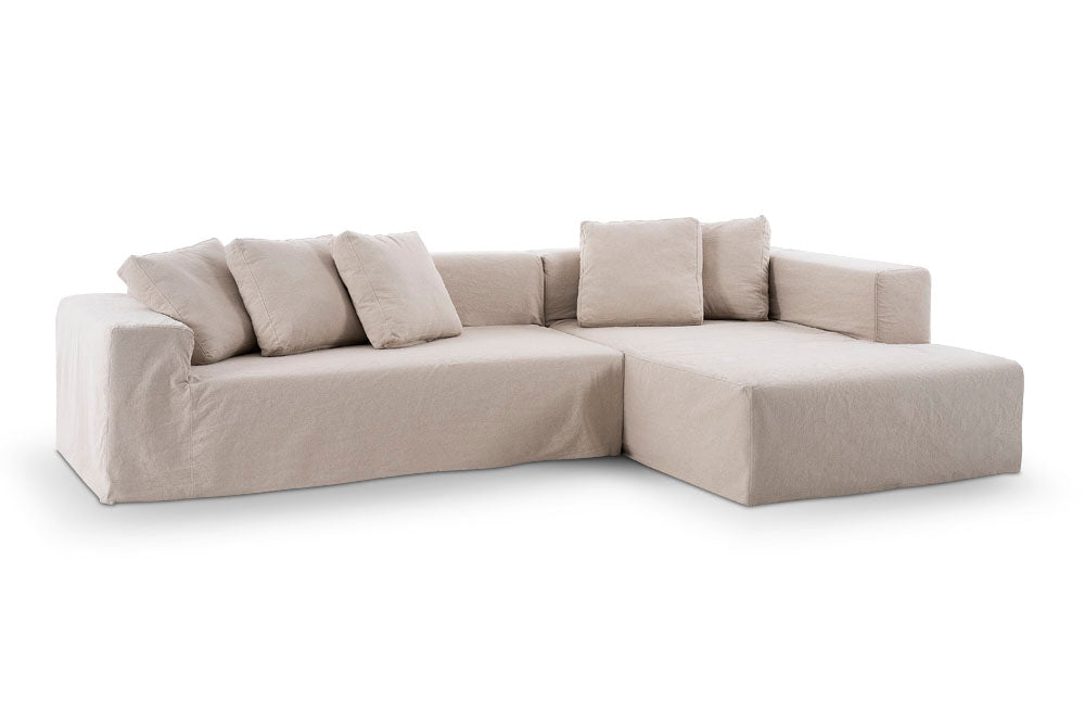 Sofá Giverny de Capa com Chaise de Canto – vista frontal