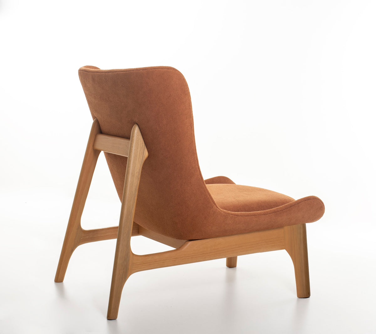 Poltrona Valensole com Puff – vista lateral