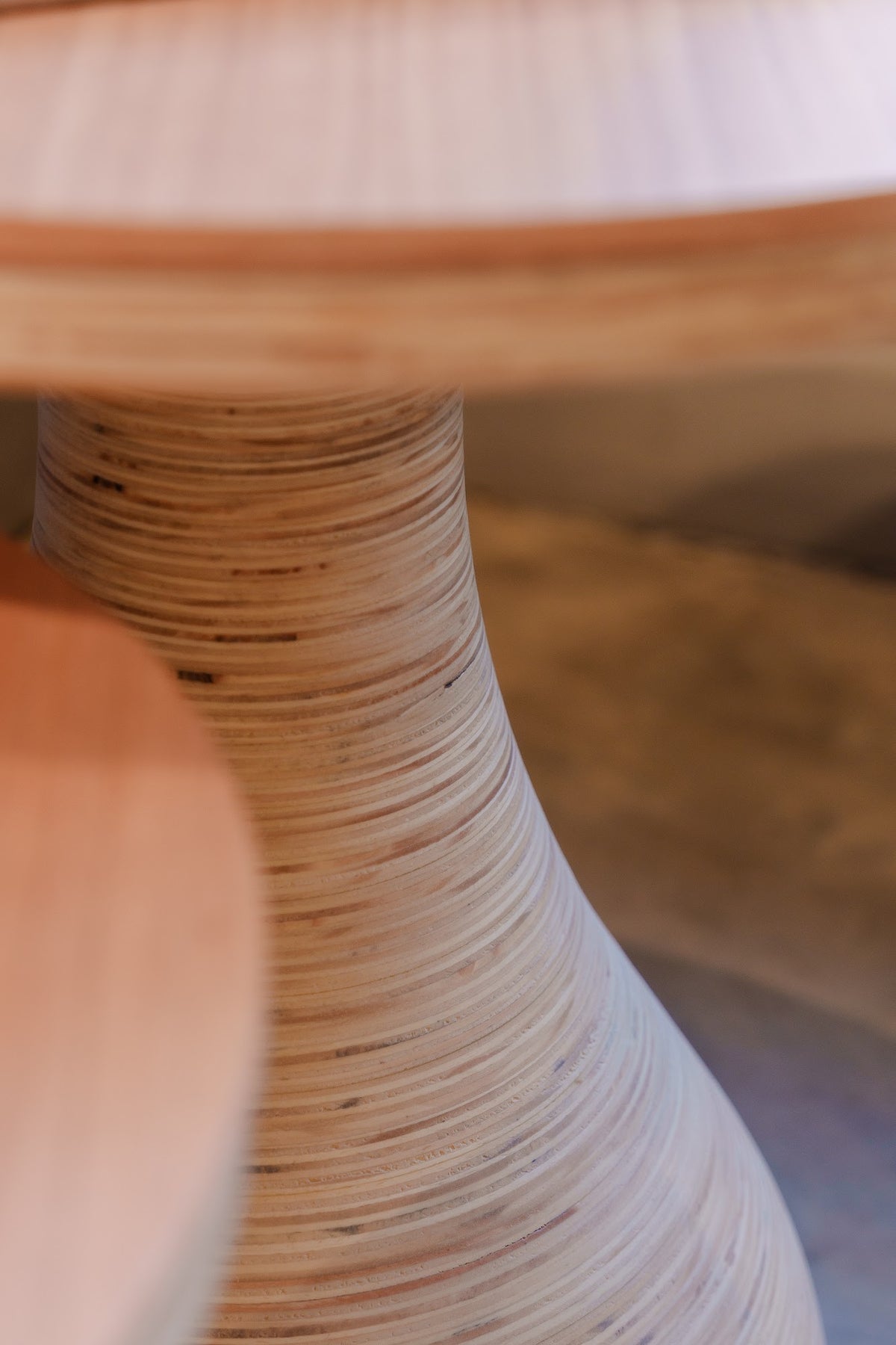 Mesa Lateral Ávile – ambientado