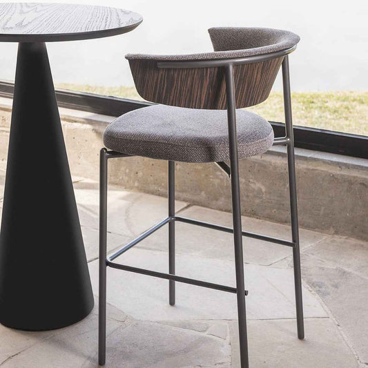 Banqueta Rizen Metal - Attua Design Moveis de Alto Padrão