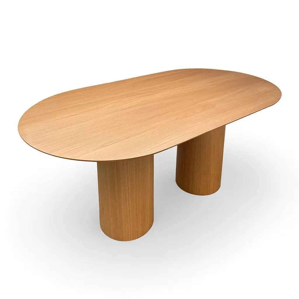 Mesa de Jantar Orgânica Loop - Attua Design Moveis de Alto Padrão