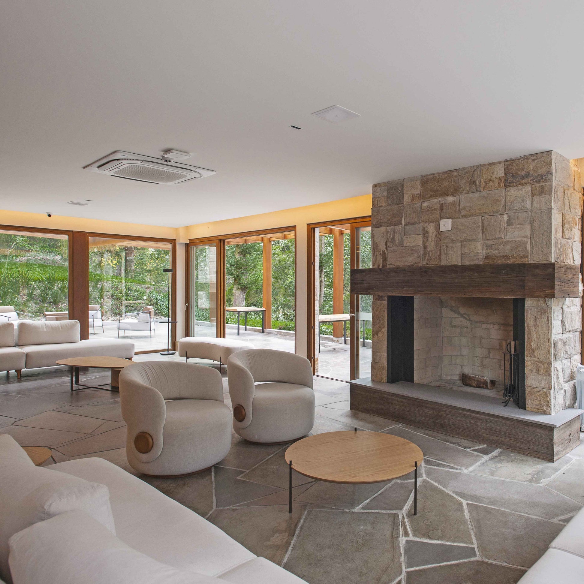 Poltrona Delicata Giratória