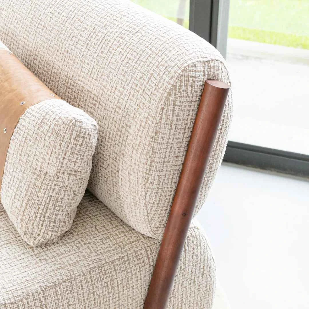 Poltrona Gaia Moderna - Attua Design Moveis de Alto Padrão