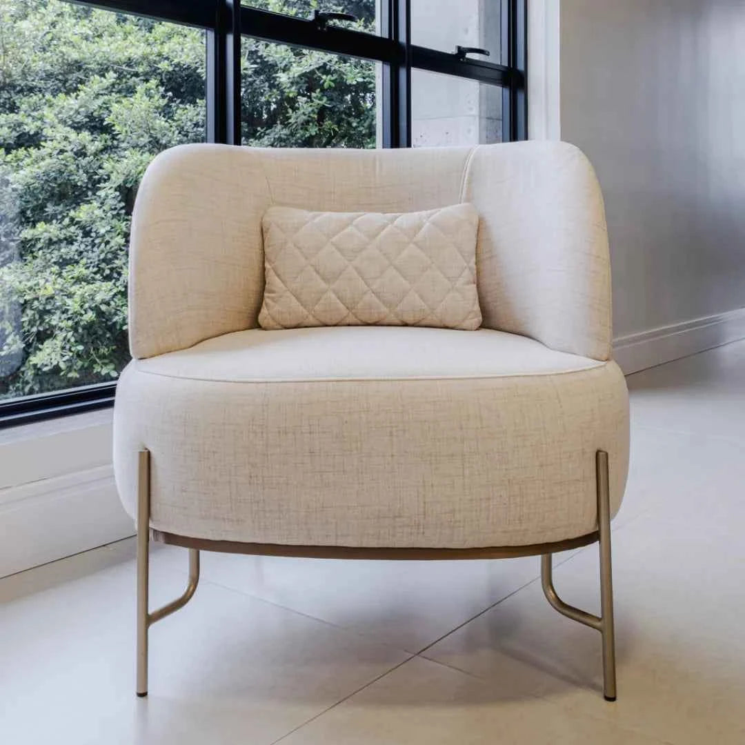 Poltrona Jolie Metal Dourado - Attua Design Moveis de Alto Padrão