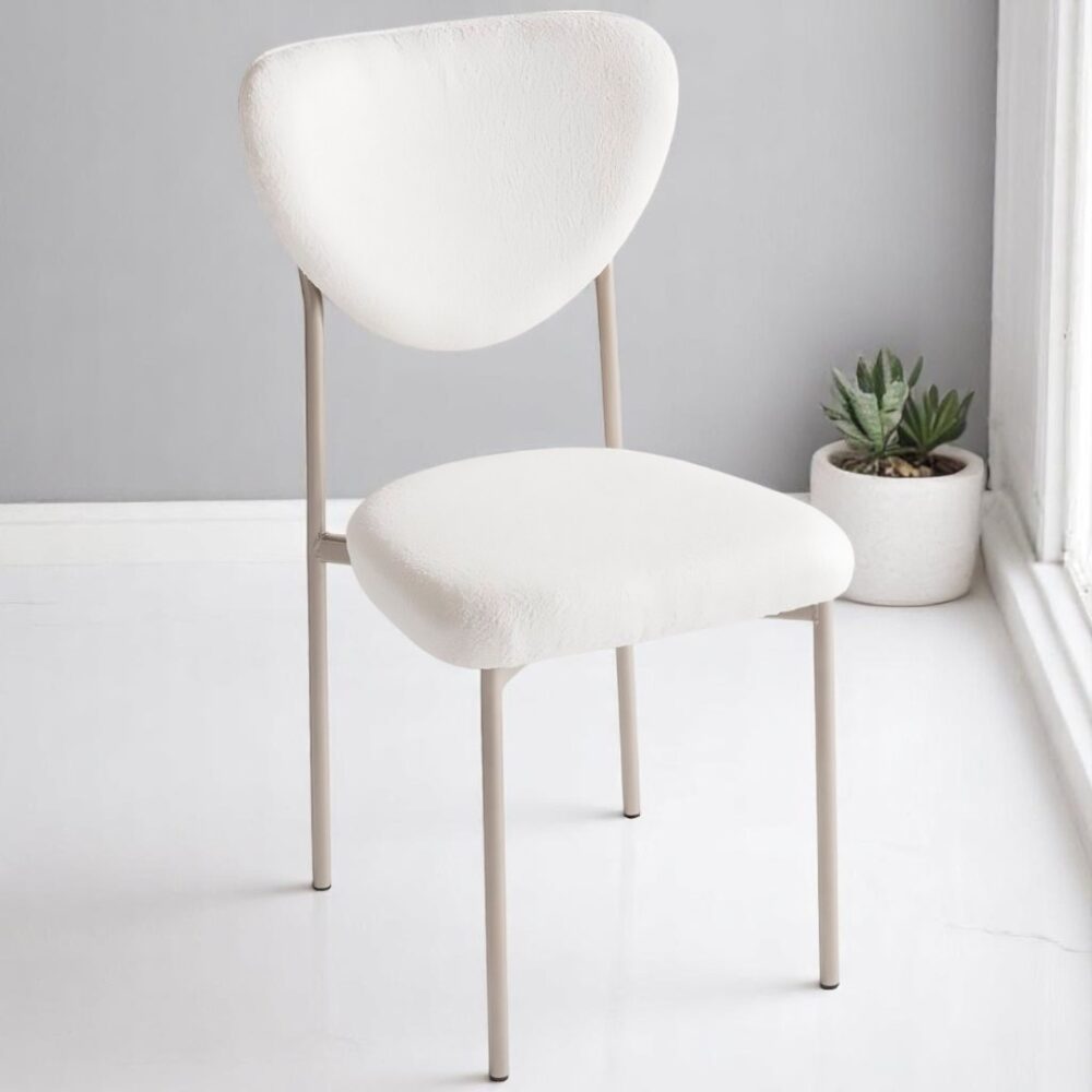 Cadeira Model, cadeira Model base em metal, cadeira com assento ergonômico, cadeira de design moderno, cadeira para consultorio, cadeira elegante, cadeira de luxo, cadeira confortavel