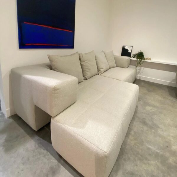 Sofá Mozart Retrátil, , Sofá de alta qualidade, Sofá premium, Sofá de luxo, Sofá de alta durabilidade, Sofá de design exclusivo, Sofá de qualidade superior, Sofá elegante, Sofá confortável, Sofá de design moderno, Sofá de alta gama, Sofá de alto padrão, Sofá estofado de alta qualidade, Sofá retrátil, Sofá retrátil de alta qualidade, Sofá de alta qualidade para sala de estar, Sofá sofisticado, Sofá de qualidade para decoração, Sofá de alta qualidade para ambientes, Sofá de alta qualidade para sala de TV, Sofá de designer, Sofá de qualidade premium, Sofá retrátil premium, Sofá retrátil de luxo, Sofá retrátil confortável, Sofá retrátil elegante, Sofá retrátil de alta durabilidade.