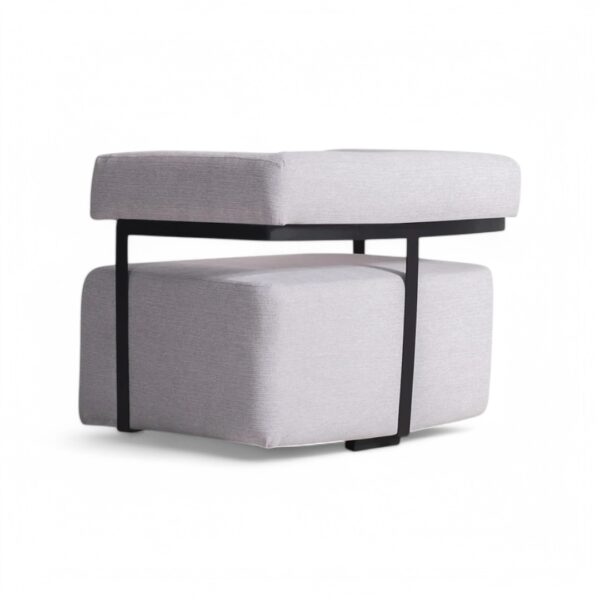 Poltrona Metal Fixa Carol, Poltrona moderna, Poltrona com base em metal, Poltrona de metal, Poltrona estofada moderna, Poltrona de metal para sala, Poltrona decorativa de metal, Poltrona contemporânea, Poltrona de design moderno, Poltrona com estrutura de metal, Poltrona moderna para sala de estar, Poltrona estofada com base em metal, Poltrona de metal para escritório, Poltrona moderna decorativa, Poltrona com pés de metal, Poltrona de metal estofada, Poltrona moderna para escritório, Poltrona elegante de metal, Poltrona de metal para sala de estar, Poltrona moderna com estrutura metálica, Poltrona de design com base em metal, Poltrona para consultório, Poltrona para espaços empresariais, Poltrona de metal para consultório, Poltrona moderna para empresas, Poltrona decorativa para escritório, Poltrona contemporânea para empresas, Poltrona de metal para espaços comerciais, Poltrona de design para consultório, Poltrona moderna para ambientes profissionais, Poltrona de metal para escritórios e consultórios