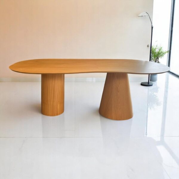 Mesa de Jantar Orgânica Cannes, mesa orgânica 6 lugares, mesa orgânica 8 lugares, mesa orgânica 10 lugares, mesa de jantar alto padrão, mesa orgânica grande, mesa para sala de jantar ampla, mesa com tampo orgânico, mesa de madeira sofisticada, mesa elegante para jantar, mesa autoral orgânica, mesa de jantar contemporânea, mesa de luxo 10 lugares