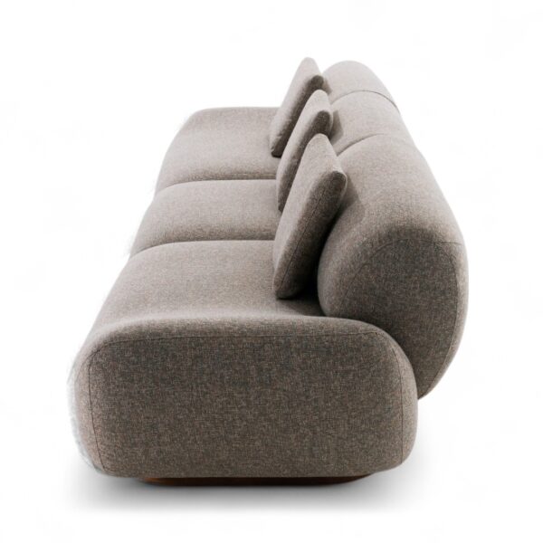 sofá well orgânico, sofá orgânico, sofá com três módulos, sofá modular, sofá grande, sofá para salas amplas, sofá de design orgânico, sofá contemporâneo, sofá sofisticado, sofá moderno, sofá curvo, sofá estofado, sofá para ambientes integrados